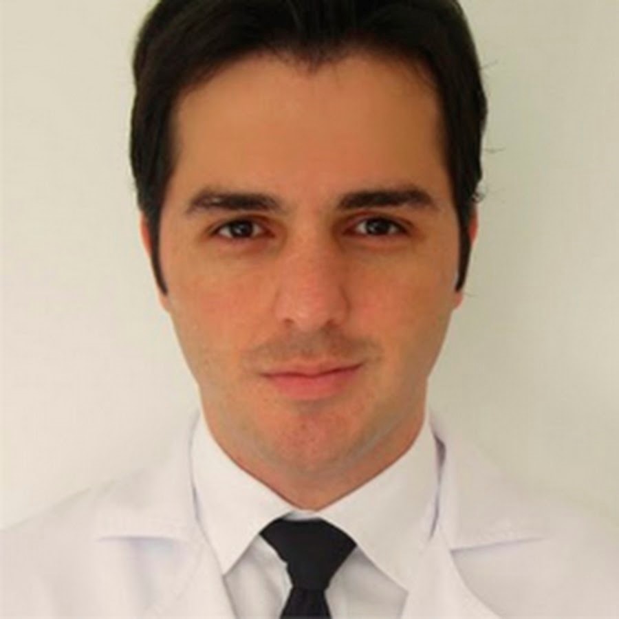 Dr.  Humberto Uribe Morelli